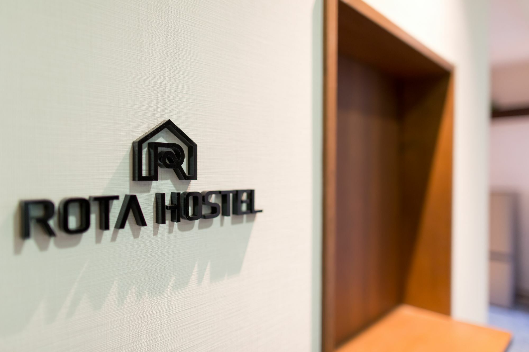 Rota Hostel Osaka Bagian luar foto